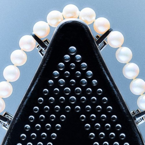 The Pearl Renaissance: How Innovation, Sustainability, and Shifting Trends Are Reshaping the Jewellery Market